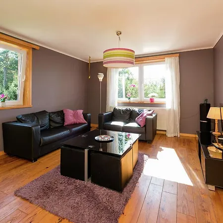 Luxurious Villa In Heure With Sauna